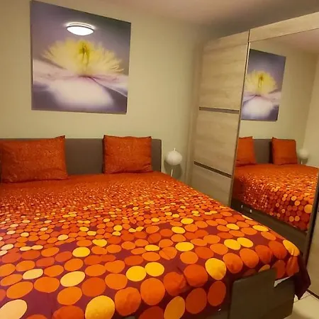 Marjori Met Gratis Parkeerplaats Appartement *